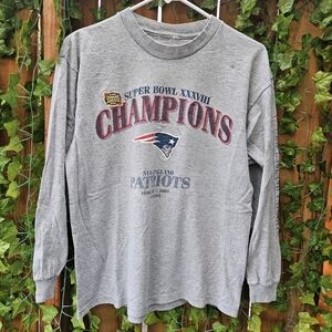 New England Patriots Super Bowl XXXVIII Champions Long Sleeve Shirt